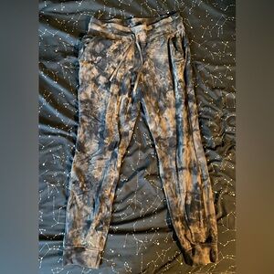 Lululemon tie dye size 10 sweatpants joggers